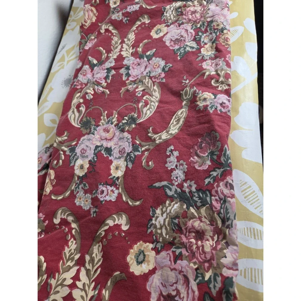 Vtg Ralph Lauren Marseilles Danielle Queen Red Floral Ruffled Flat Sheet